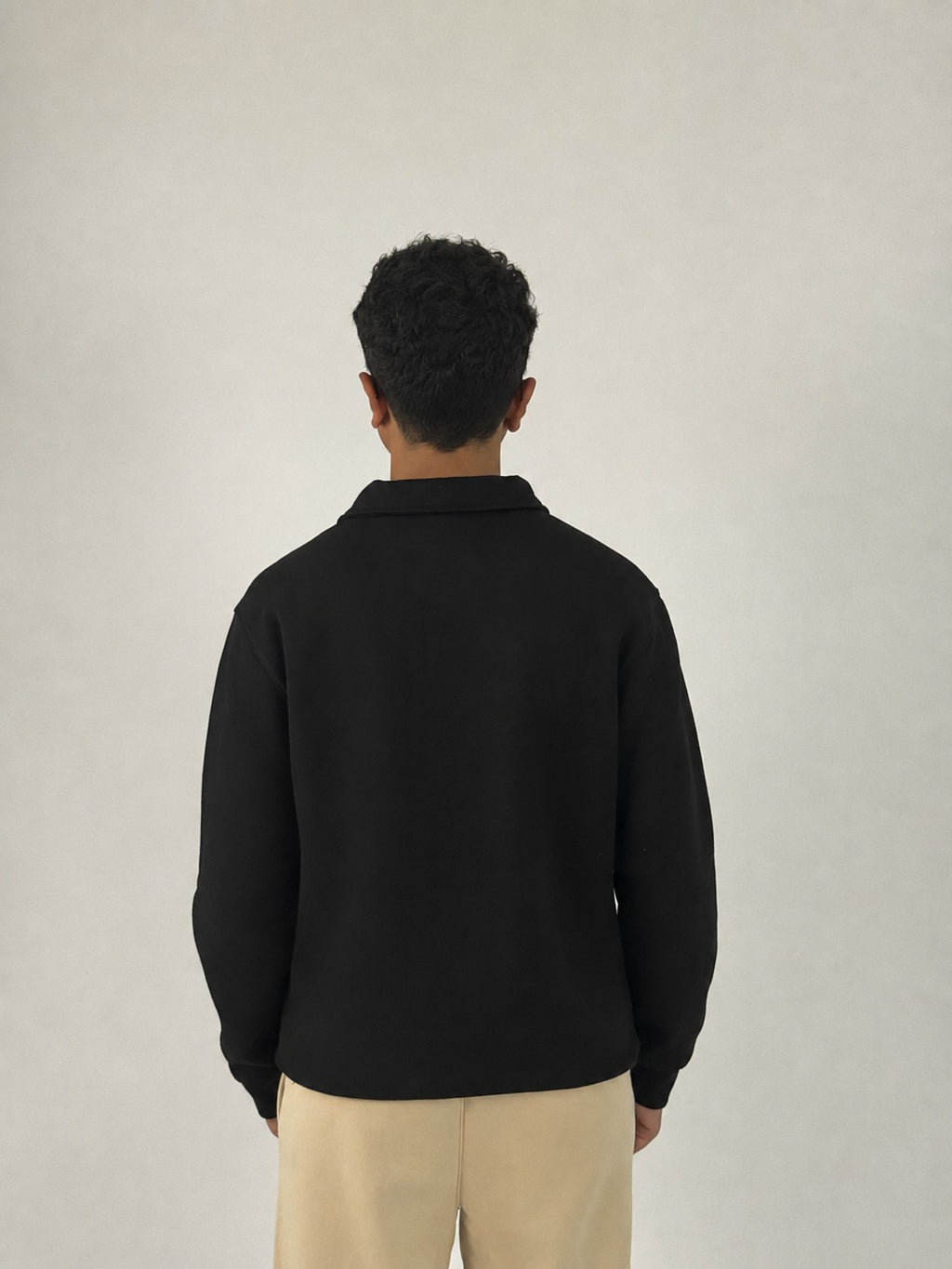 Quarter-zipper-(Black)