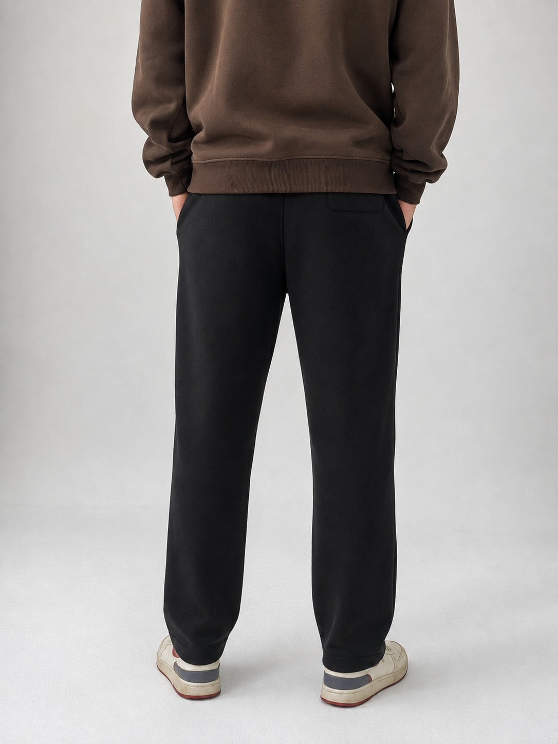 Winter-Sweetpants-Black